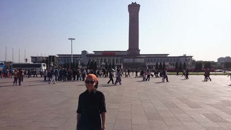 Cindy introduces herself to the People's Monument